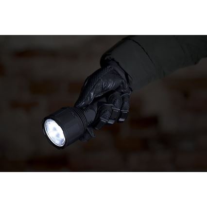 LED Himmennettävä ladattava taskulamppu LED/30W/5V IPX7 3000 kiiltävä 4200 mAh