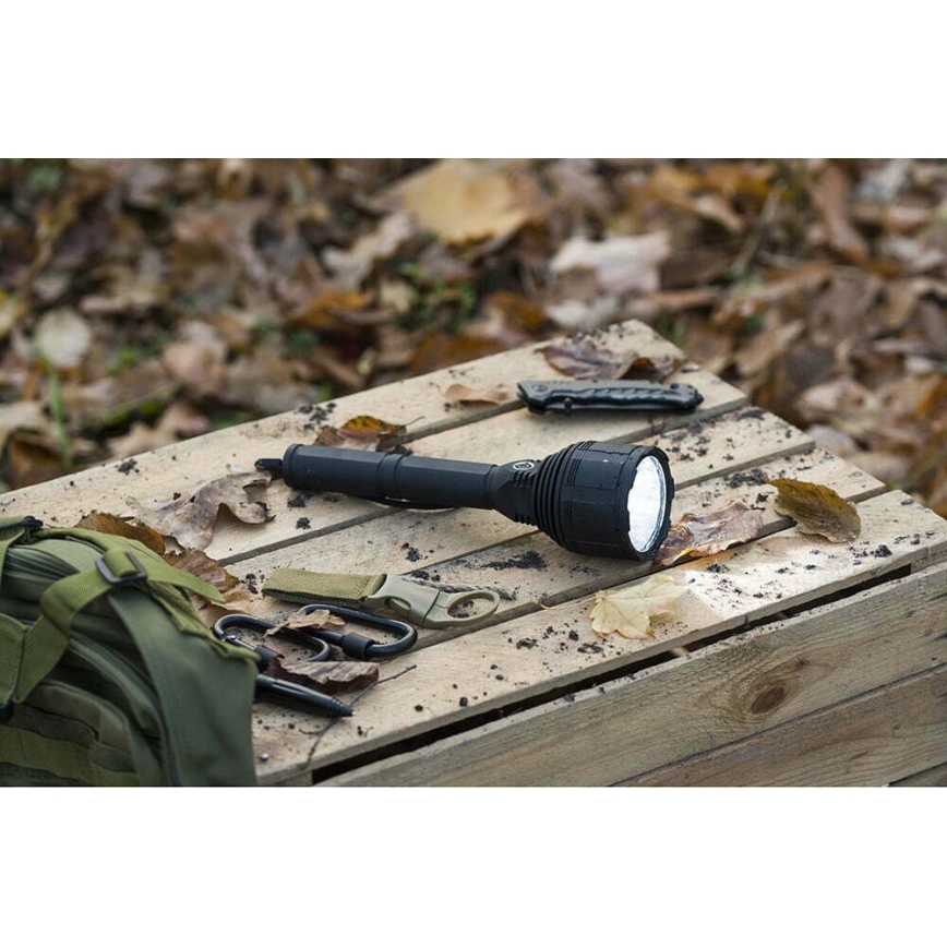 LED Himmennettävä ladattava taskulamppu LED/30W/5V IPX7 3000 kiiltävä 8400 mAh