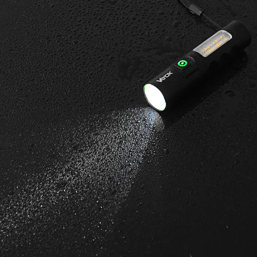 LED Himmennettävä ladattava taskulamppu kanssa punainen valo LED/5W/5V IPX4 250 kiiltävä 2000 mAh