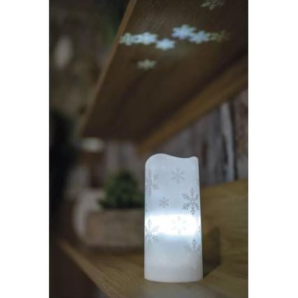 LED joulukynttilä LED/3xAAA lumihiutaleet kylmän valkoiset