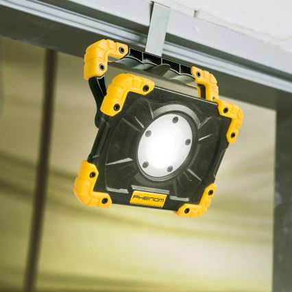LED Kannettava mini valonheitin LED/5W/5V Li-Ion 2000mAh IP33