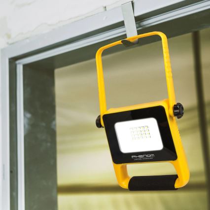 LED Kannettava valonheitin LED/10W/3,7V 2200 mAh IP65