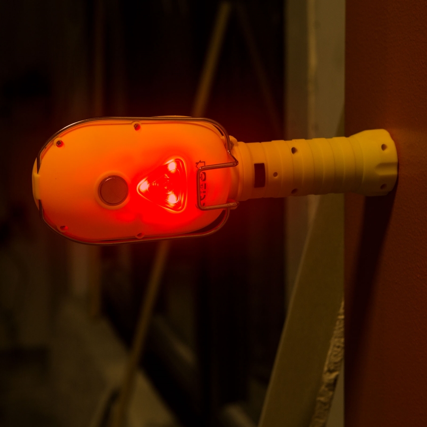 LED Kannettava valonheitin LED/5V Li-ion 1800mAh IP40