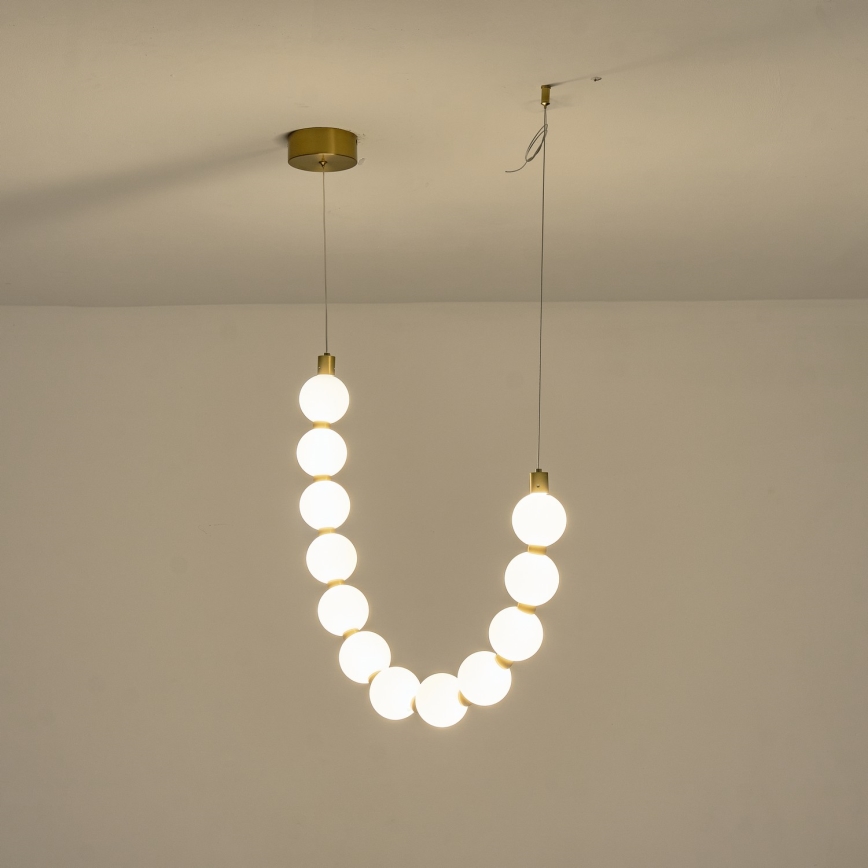 LED-kattokruunu johdossa LED/12W/230V 3000K