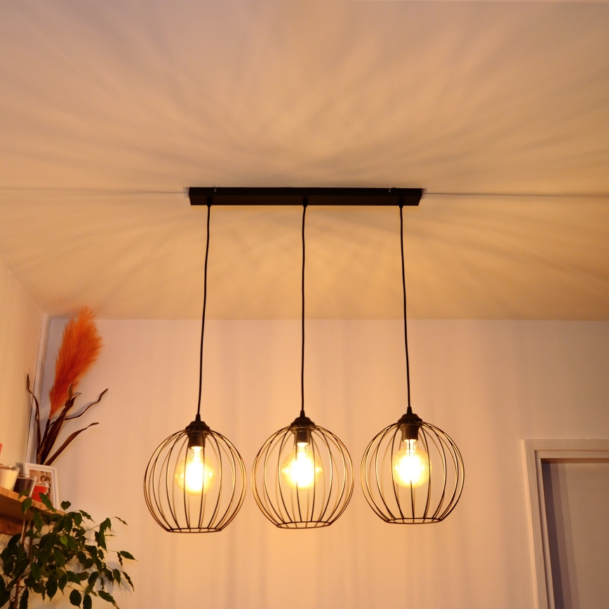 LED-kattokruunu johdossa MERCURE 3xE27/15W/230V