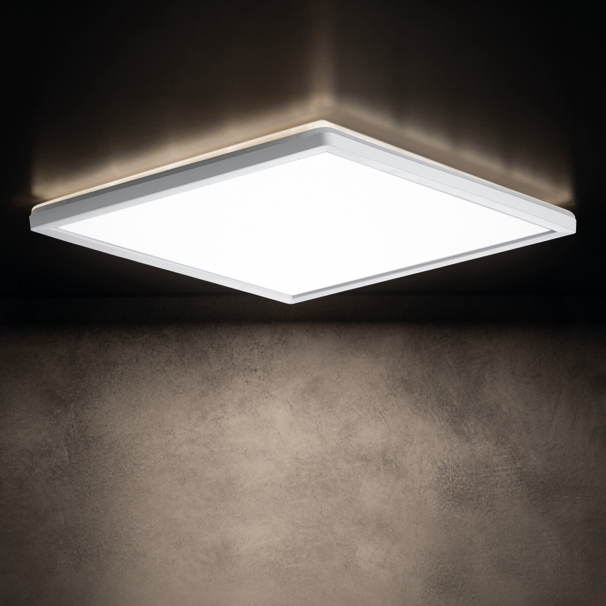 LED-kattovalaisin kylpyhuoneeseen AZPO LED/12,3W/230V IP54 valkoinen