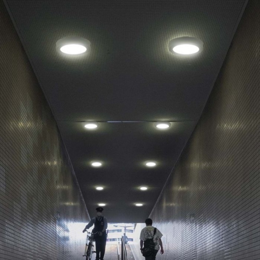 LED-kattovalaisin LED/18W/230V 6500K