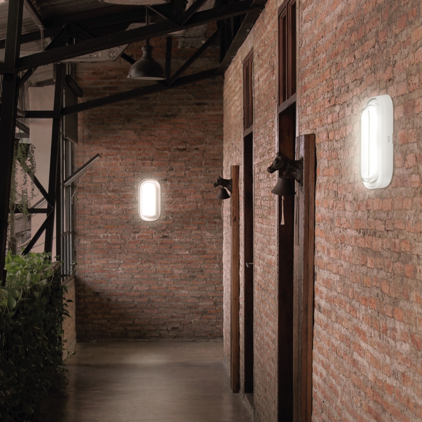 LED-seinävalaisin kylpyhuoneeseen PASTILO LED/10W/230V 2700/4000/6000K IK10 IP54 valkoinen soikea