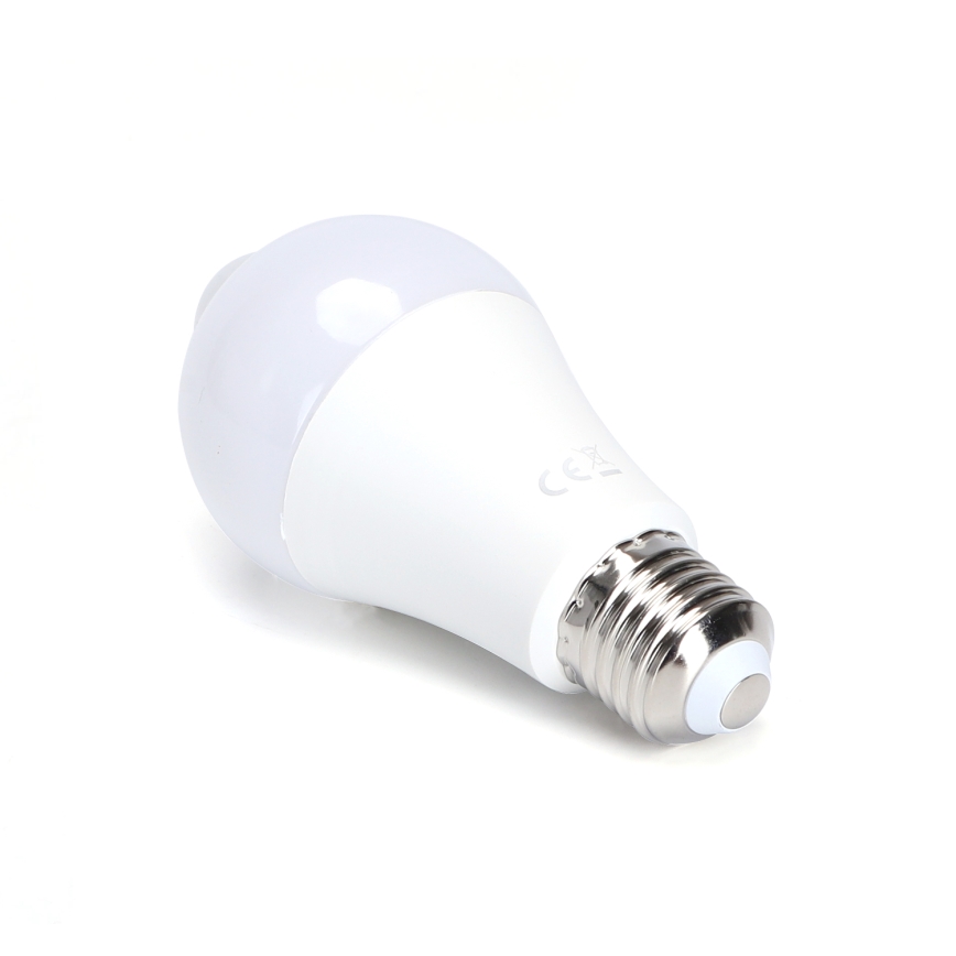 LED-lamppu liiketunnistimella ja hämäräkytkimellä A60 E27/12W/230V 6500K - Aigostar