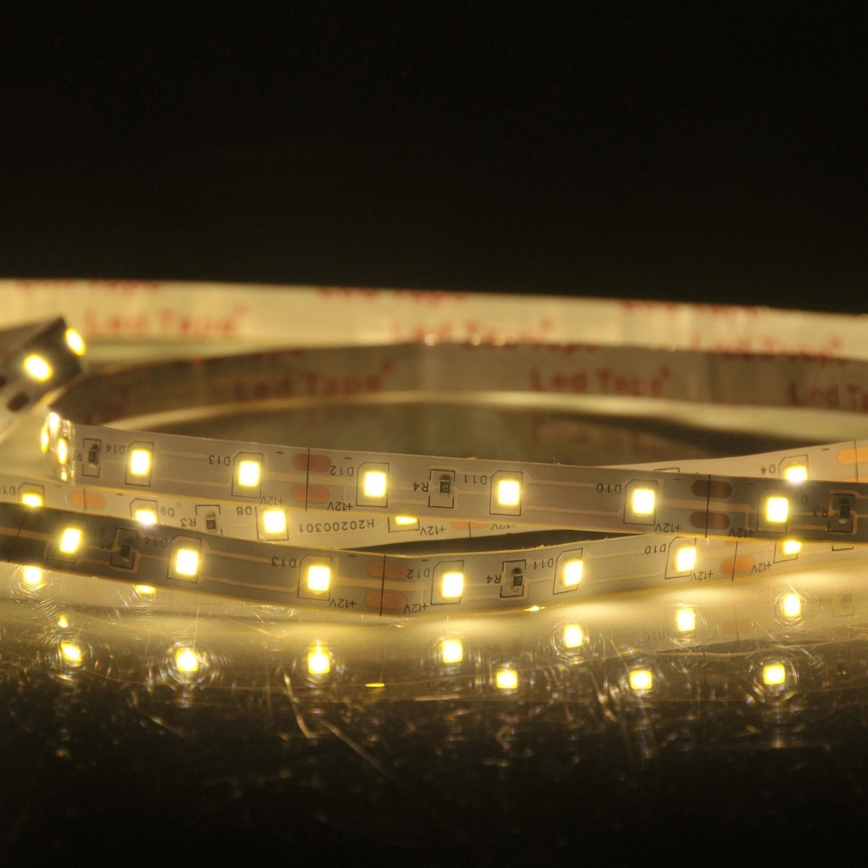 LED-nauha 5m LED/10W/12V IP20 3300K