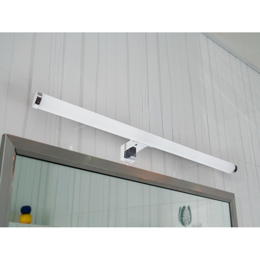 LED-peilivalaisin kylpyhuoneeseen LED/12W/230V 59,5 cm IP44 kiiltävä kromi