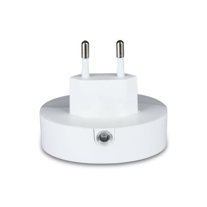 LED Pistorasia yövalo hämärätunnistimella 2xUSB LED/0,45W/230V 3000K