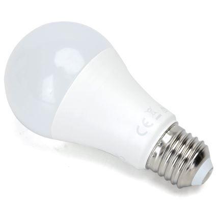 LED-polttimo hämäräsensori A60 E27/12W/230V 3000K - Aigostar