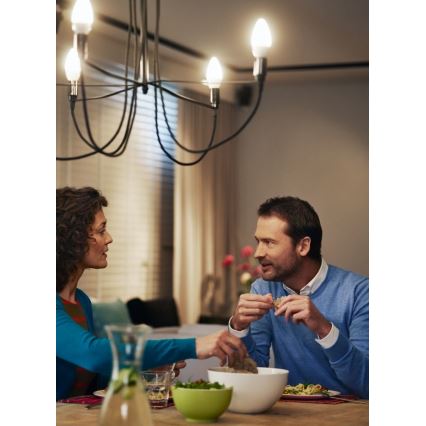 LED-polttimo Philips E14/5,5W/230V 2700K
