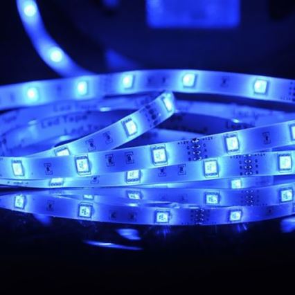 LED RGB Himmennettävä nauha 5m LED/18W/12V IP20 + kaukosäädin
