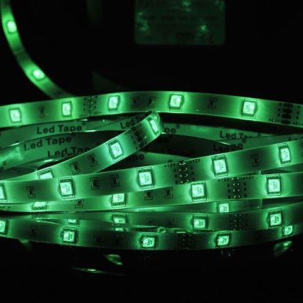 LED RGB Himmennettävä ulkovalo 5m LED/14W/12V IP65 + kaukosäädin