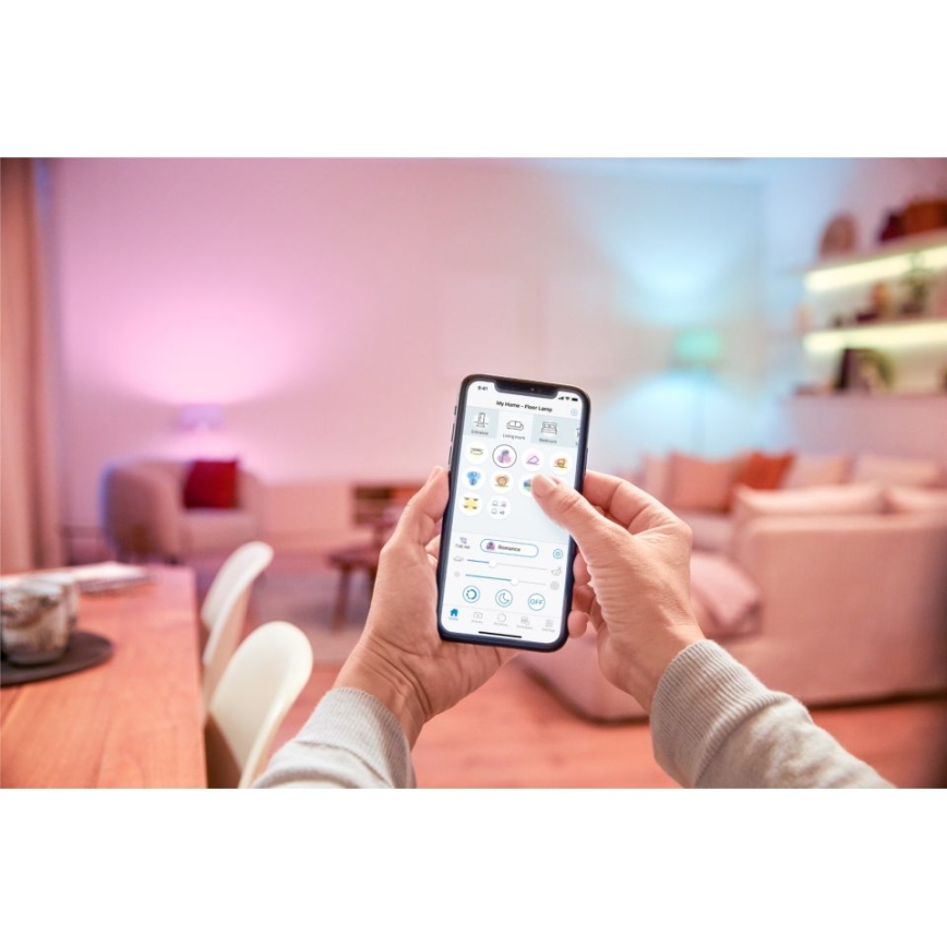 LED RGBW Himmennettävä polttimo C37 E14/4,9W/230V 2200-6500K CRI 90 Wi-Fi -WiZ