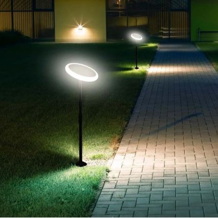 LED Säädettävä aurinkokennolamppu GARDEN LED/8W/5V 60-129 cm 4000K IP65