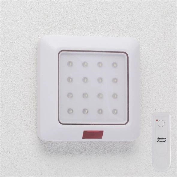 LED Suuntavalo LED/3xAA + kauko-ohjain