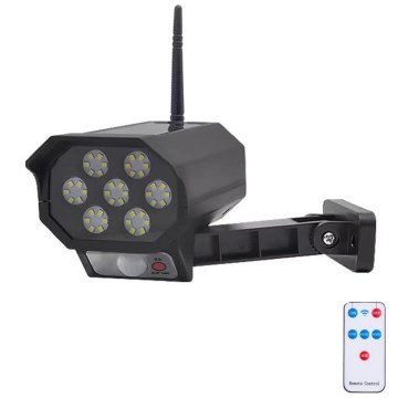 LED Tekovalvontakamera anturilla ja aurinkopaneelilla LED/5W/5,5V IP65 + kauko-ohjaus