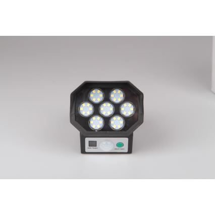 LED Tekovalvontakamera anturilla ja aurinkopaneelilla LED/5W/5,5V IP65 + kauko-ohjaus