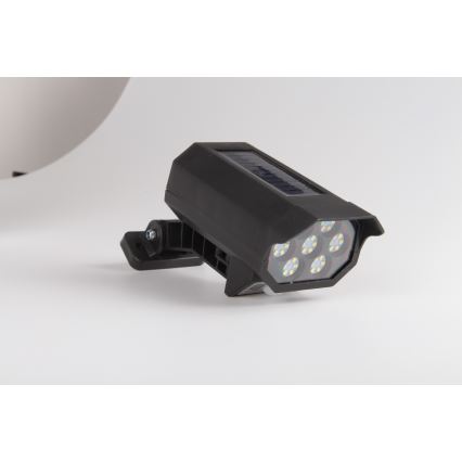LED Tekovalvontakamera anturilla ja aurinkopaneelilla LED/5W/5,5V IP65 + kauko-ohjaus