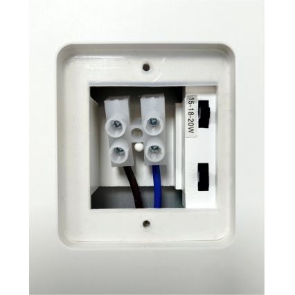 LED himmennettävä ulkoseinävalaisin liiketunnistimella LED/15/18/20W/230V 3000K/4000K/6500K IP65 musta/valkoinen