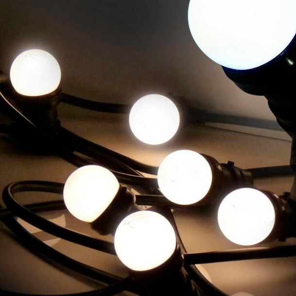 LED-ulkoketju EASY CONNECT 8xE27 5m IP44 lämpimänvalkoinen