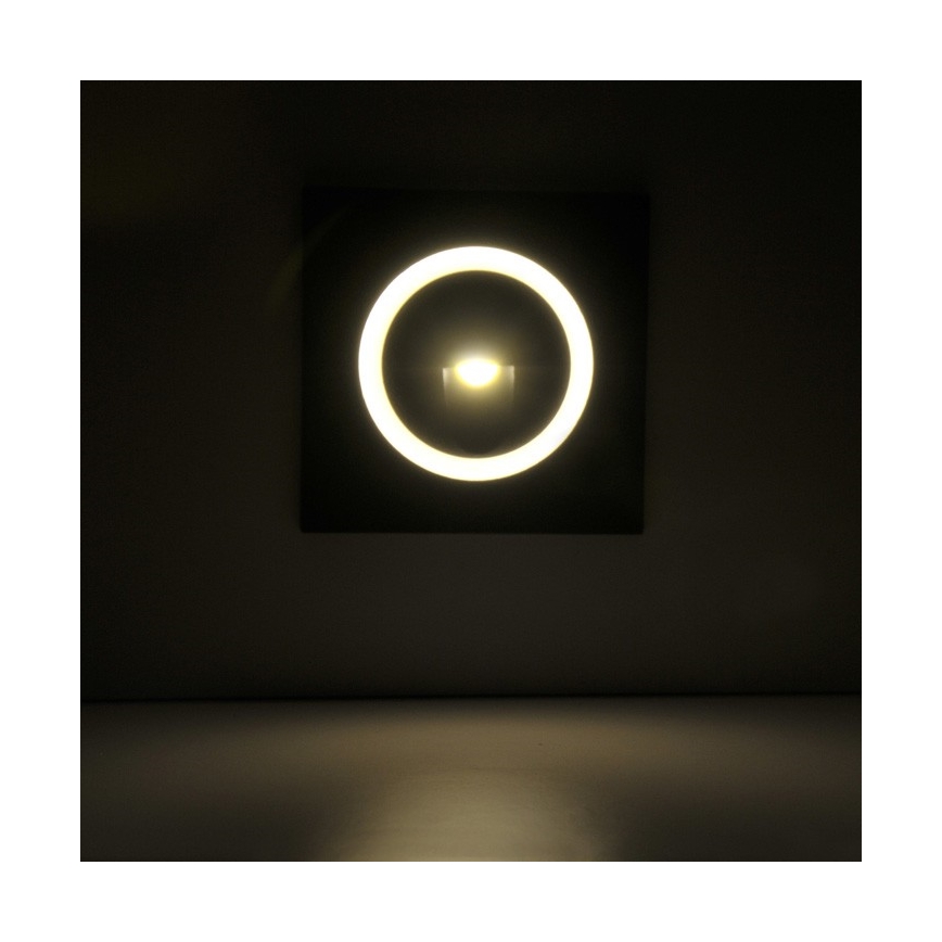 LED-ulkoportaikkovalaisimet Q3 LED/3W/230V IP44