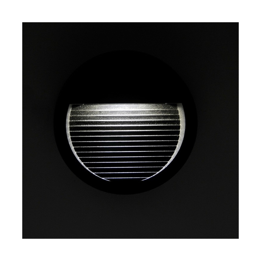LED-ulkoportaikkovalaisimet Q8 LED/3W/230V IP44