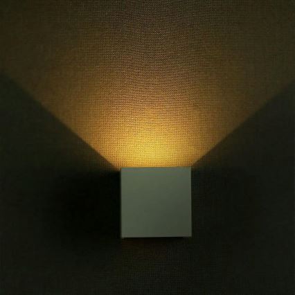 LED ulkoseinävalaisin LED/5W/230V 3000K IP65 valkoinen