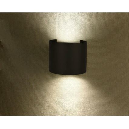 LED ulkoseinävalaisin LED/6W/230V 3000K IP65 musta
