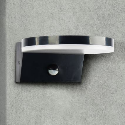 LED Ulkovalo anturilla TESA LED/10W/230V IP54 musta