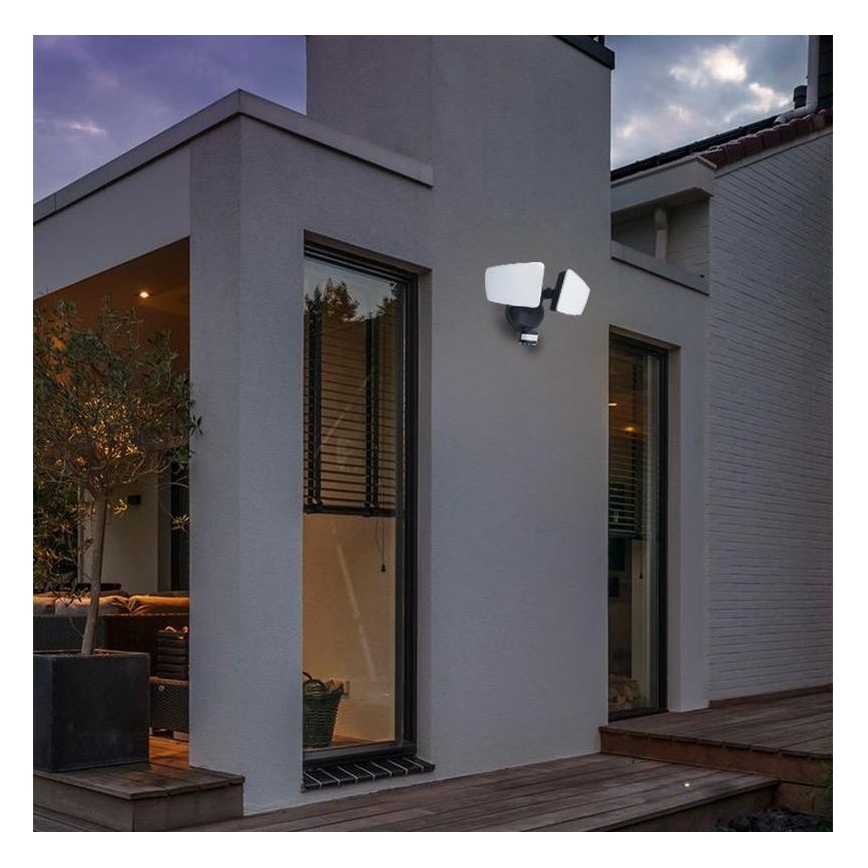 LED-ulkovalonheitin anturilla LED/24W/230V 3000/4000/6000K IP54 musta