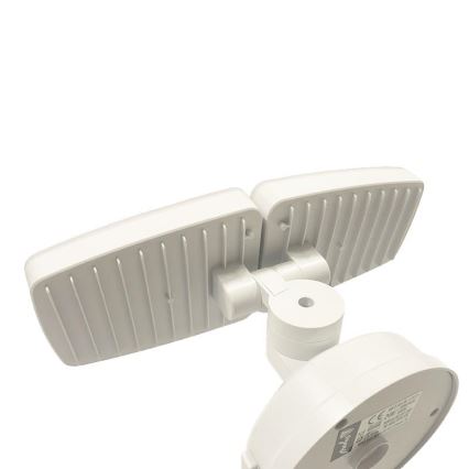 LED-ulkovalonheitin anturilla LED/24W/230V 3000/4000/6000K IP54 valkoinen