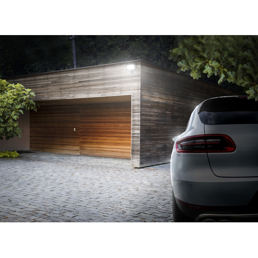 LED-ulkovalonheitin anturilla NOCTIS LUX 3 LED/50W/230V 3000K IP44 musta