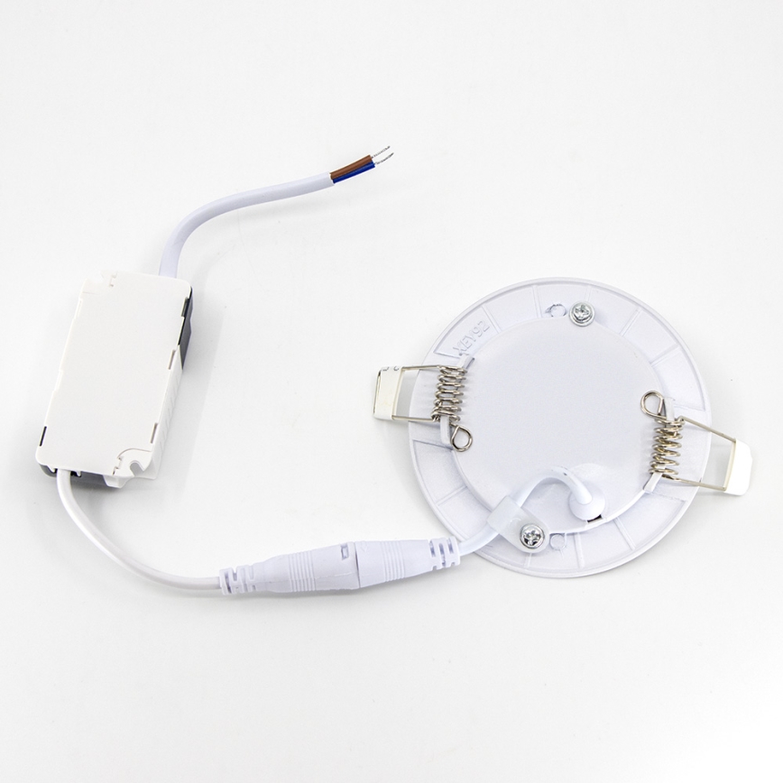 LED upotettava valo QTEC LED/3W/230V 2700K halkaisija 8,3 cm