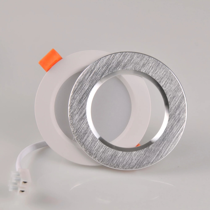 LED upotettava valo ZOE LED/4,8W/230V hopea