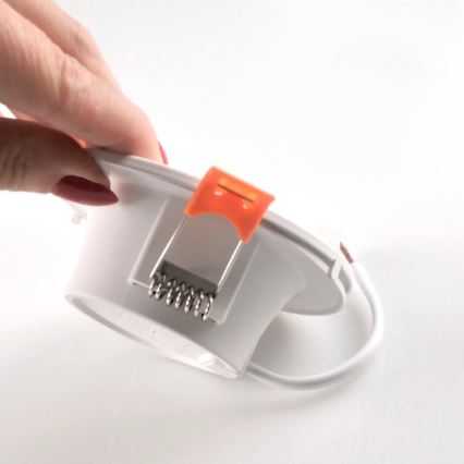 LED upotettava valo ZOE LED/4,8W/230V valkoinen