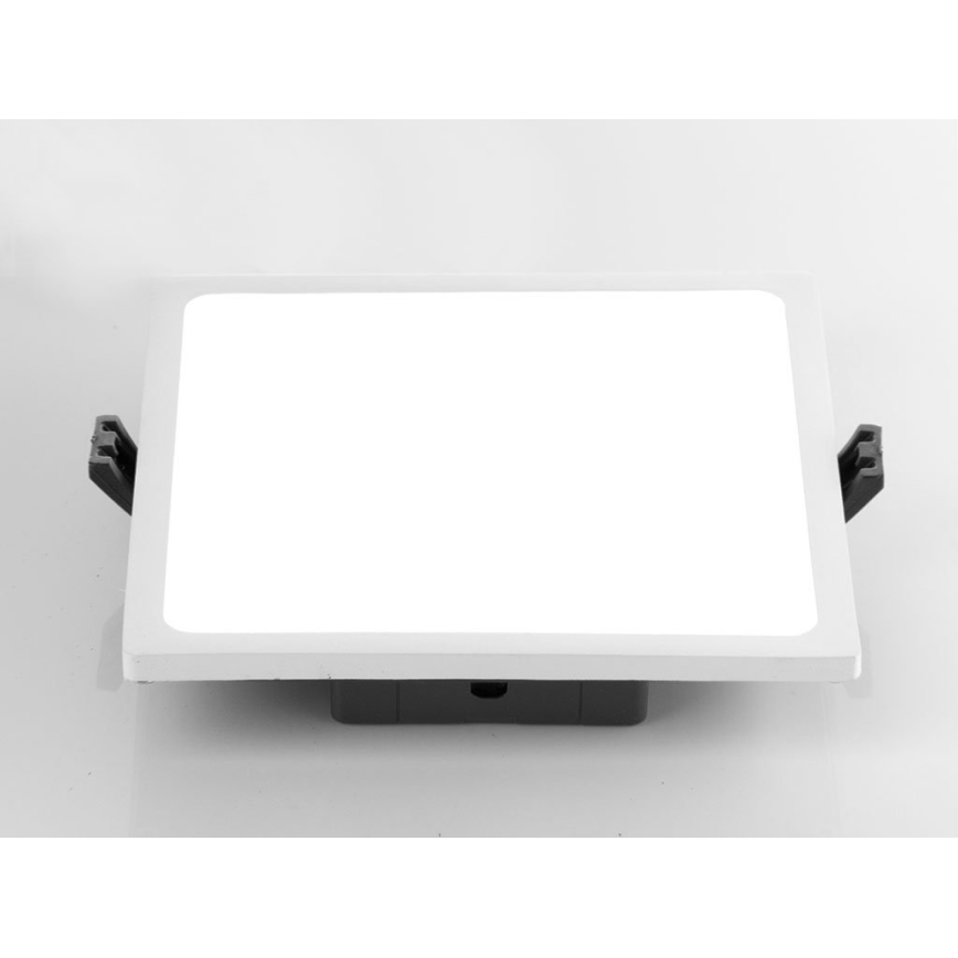 LED2 - LED Kylpyhuoneen upotettava valo SLIM LED/10W/230V IP43 CRI 90