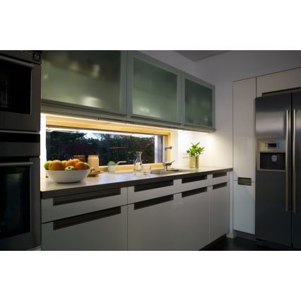 Ledvance - LED-alakaappivalaisin anturilla FLAT LED/12W/230V 3000K