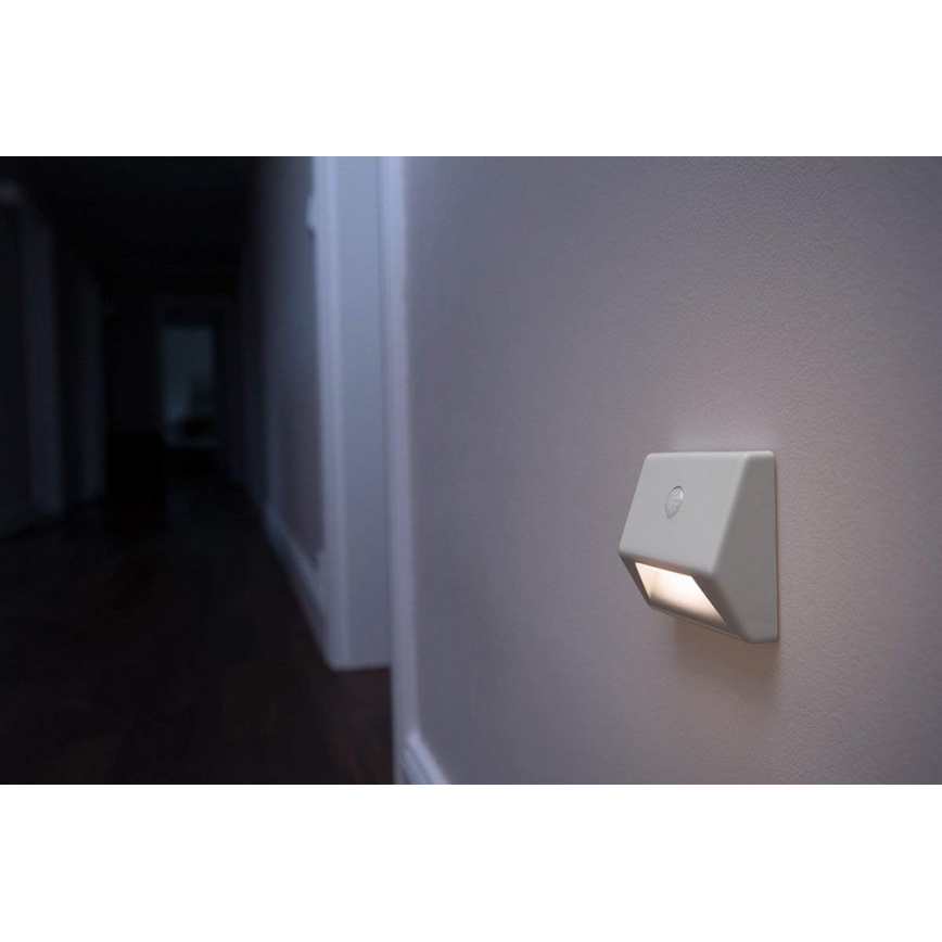 Ledvance - LED-portaikkovalo anturilla NIGHTLUX LED/0,25W/4,5V IP54