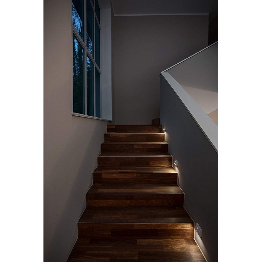 Ledvance - LED-portaikkovalo anturilla NIGHTLUX LED/0,25W/4,5V IP54
