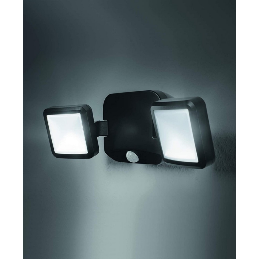 Ledvance - LED Ulkovalo anturilla BATTERY 2xLED/10W/4xD IP54