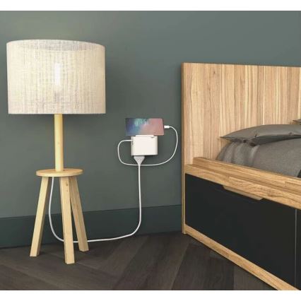 Legrand 049401 - Pistokkeen jakaja 2Z Tyyppi C + USB-A + USB-C valkoinen