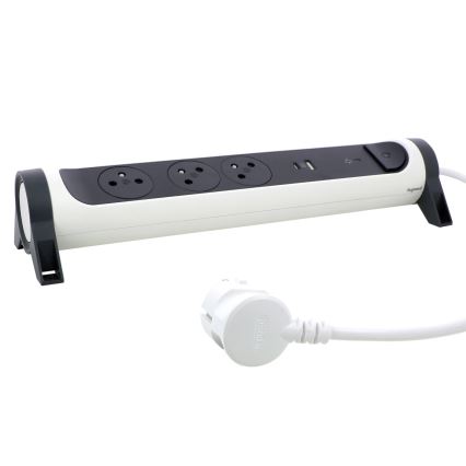 Legrand 049416 - Jatkojohto kytkimellä 3Z Tyyppi E + USB-A + USB-C 1,5m
