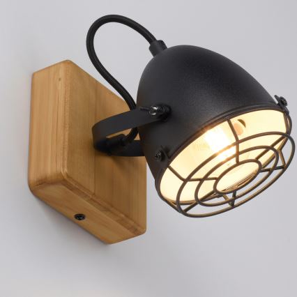 Leuchten Direkt 15171-18 - Seinävalaisin BEETLE 1xE14/10W/230V mänty