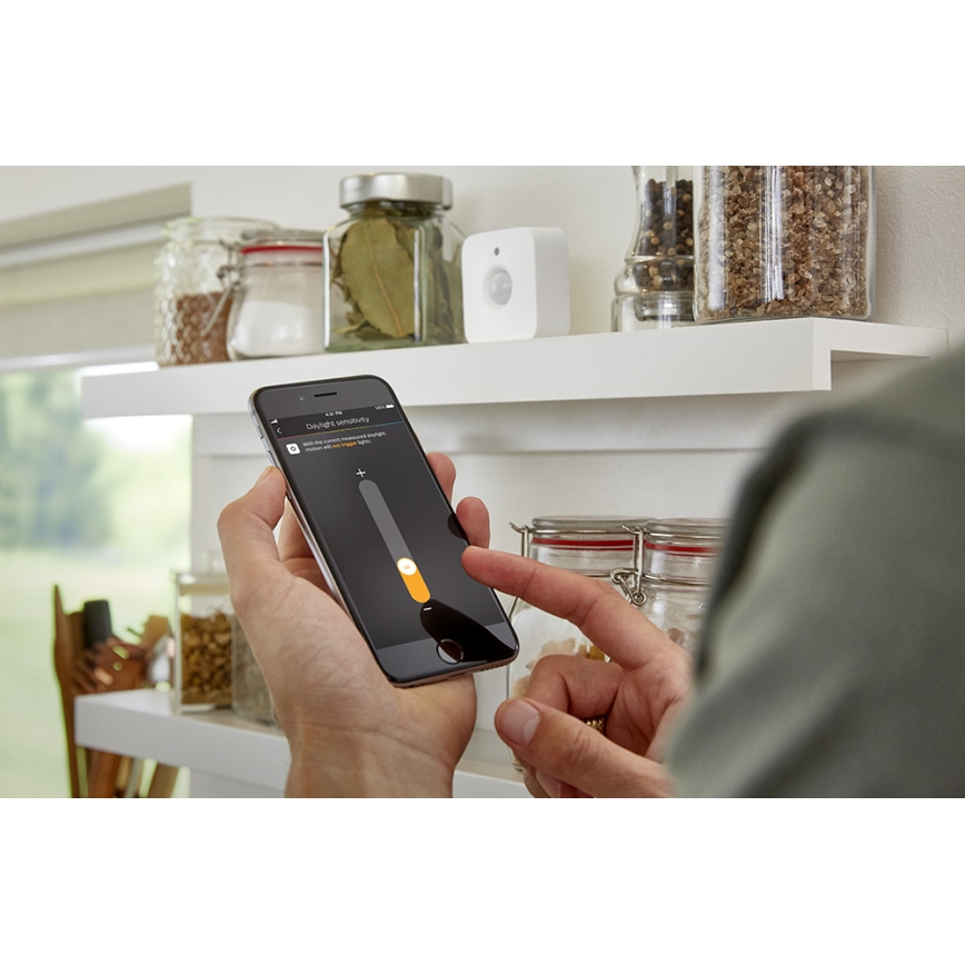 Liiketunnistin Philips Hue 2xAAA IP42