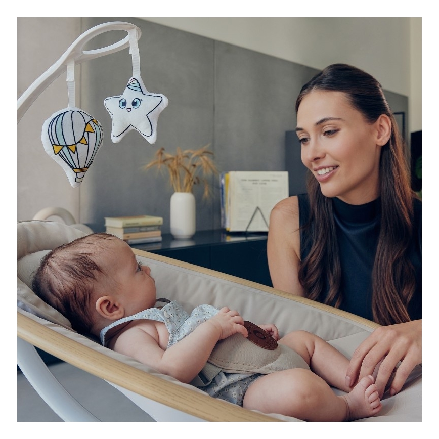 Lionelo - Vauvakeinu melodialla OLIVIA Beige Natural + kaukosäädin