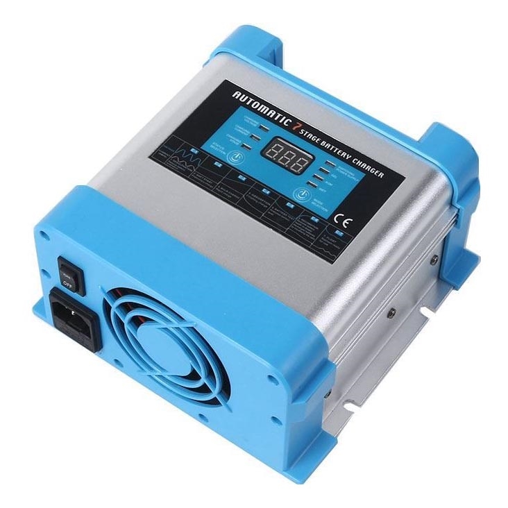 Lyijyakkulaturi 12V/20A